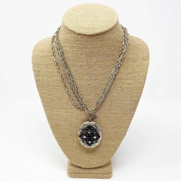 Black and silver multi-strand locket - Picture 1 of 6
